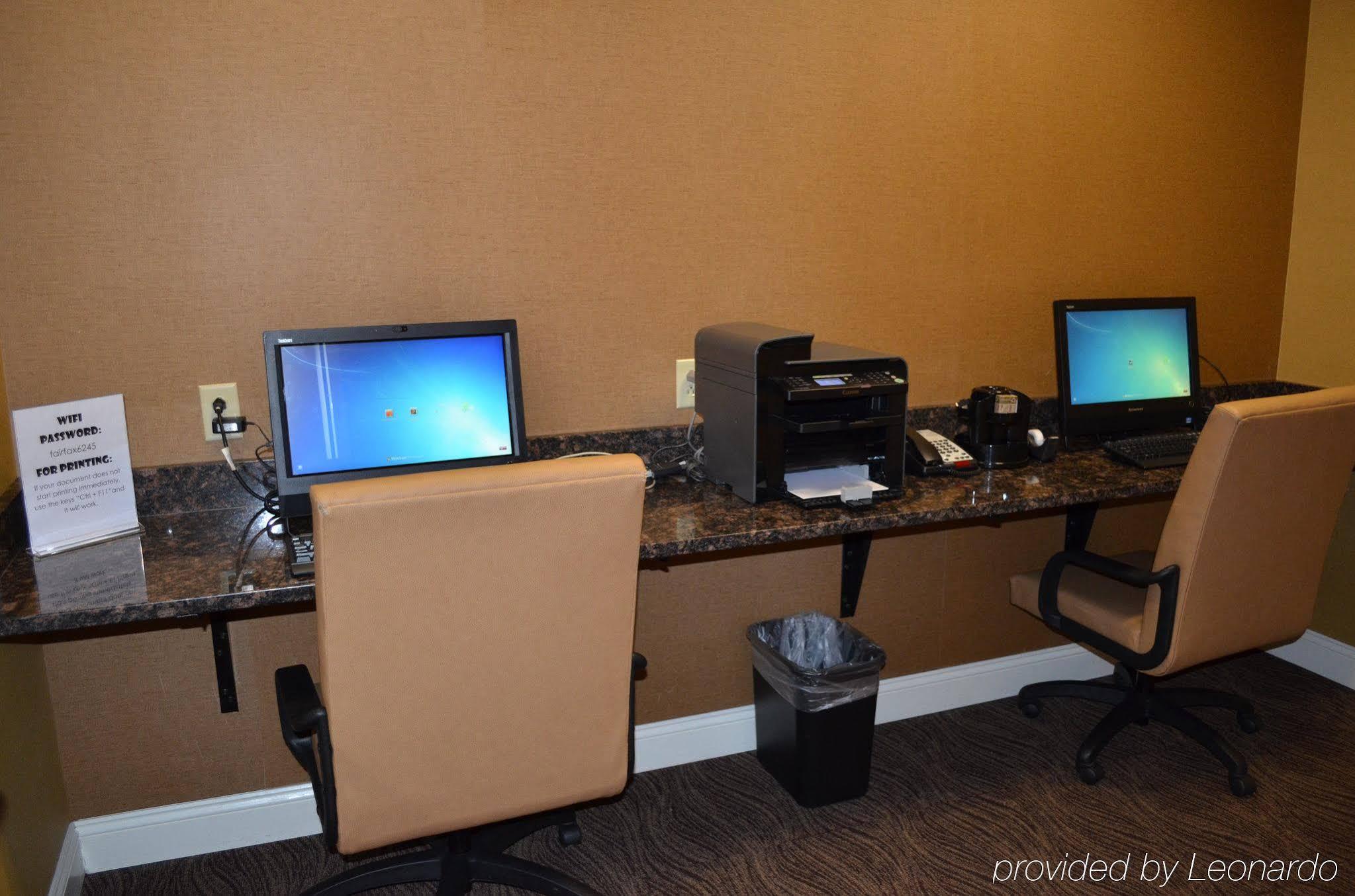 Holiday Inn Express & Suites - Smithfield/Selma By Ihg Eksteriør bilde