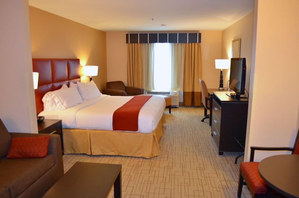 Holiday Inn Express & Suites - Smithfield/Selma By Ihg Eksteriør bilde