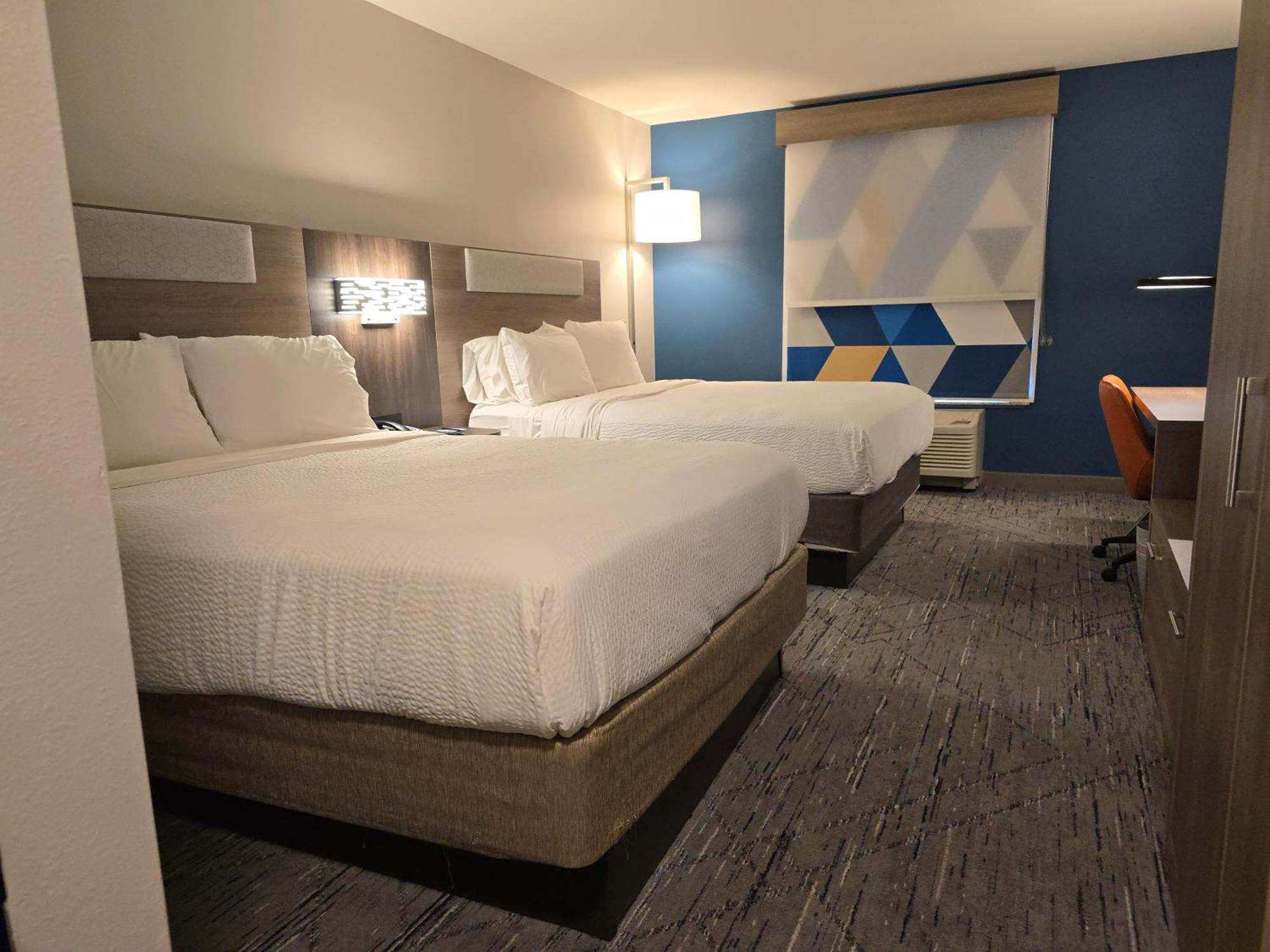 Holiday Inn Express & Suites - Smithfield/Selma By Ihg Eksteriør bilde