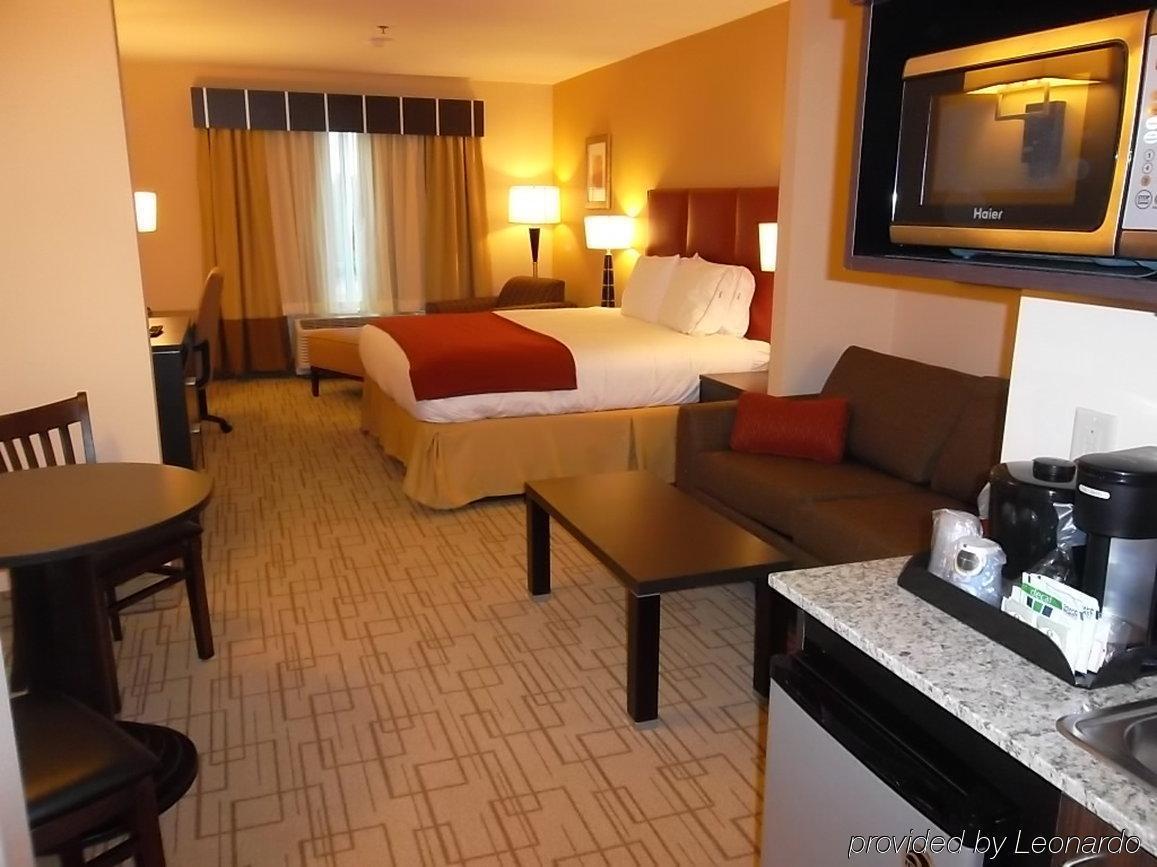 Holiday Inn Express & Suites - Smithfield/Selma By Ihg Rom bilde