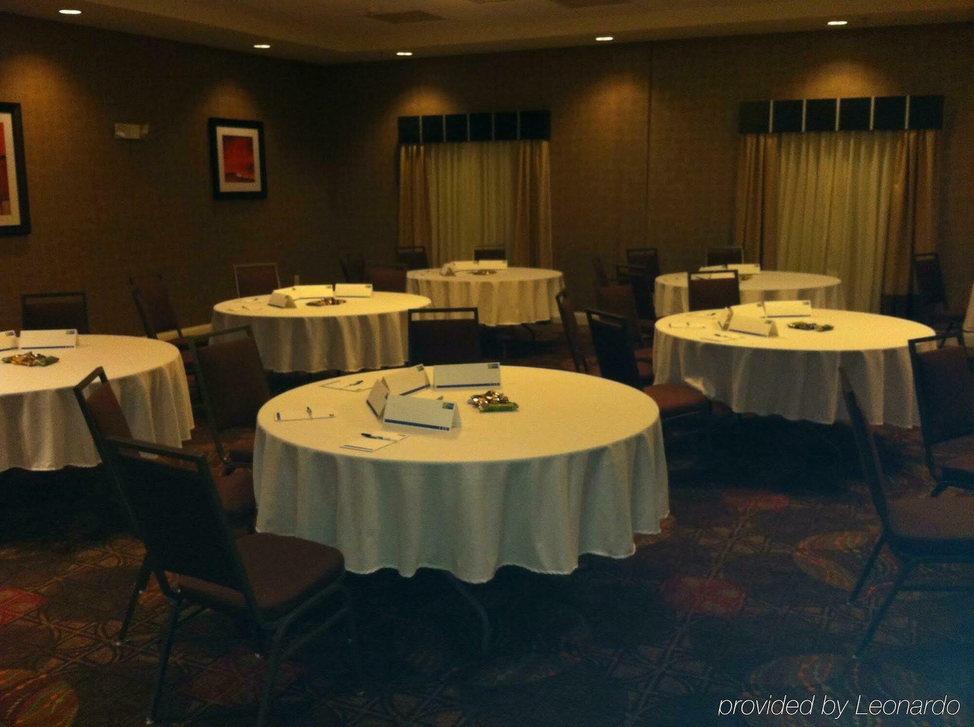 Holiday Inn Express & Suites - Smithfield/Selma By Ihg Eksteriør bilde